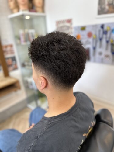 フェードカット ツーブロックの違い barber cook hair raise(レイズ)千葉市緑区おゆみ野|理容室|床屋